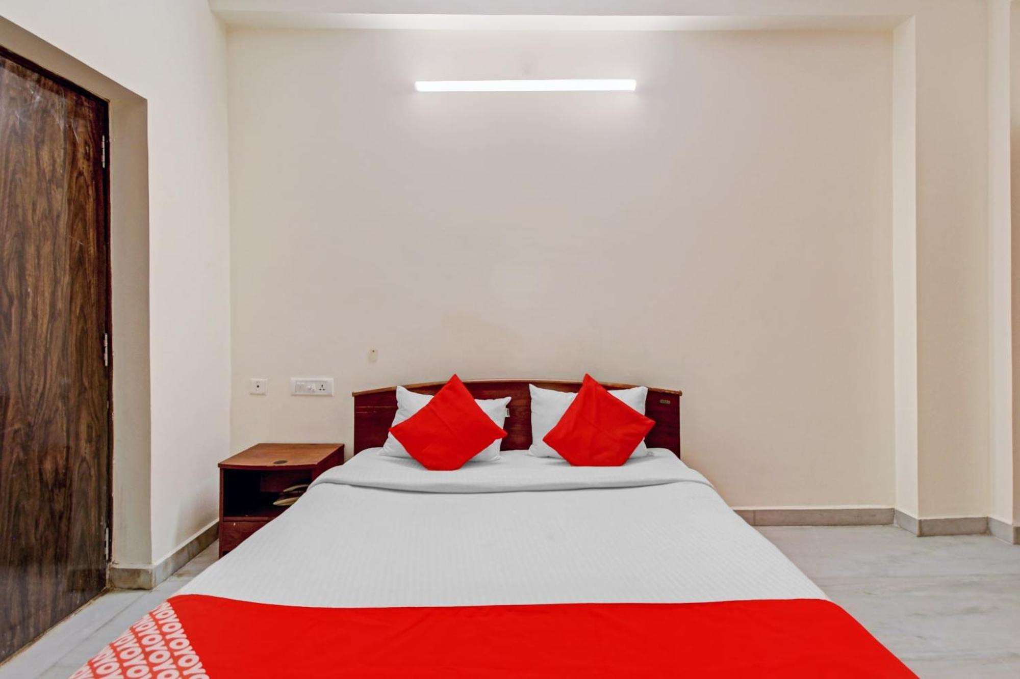 Hotel O Kalyan Kondapur  Buitenkant foto